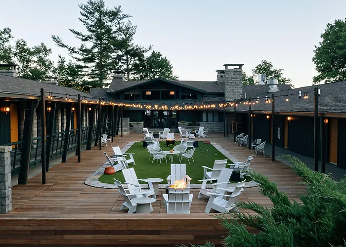 Skyline Lodge
